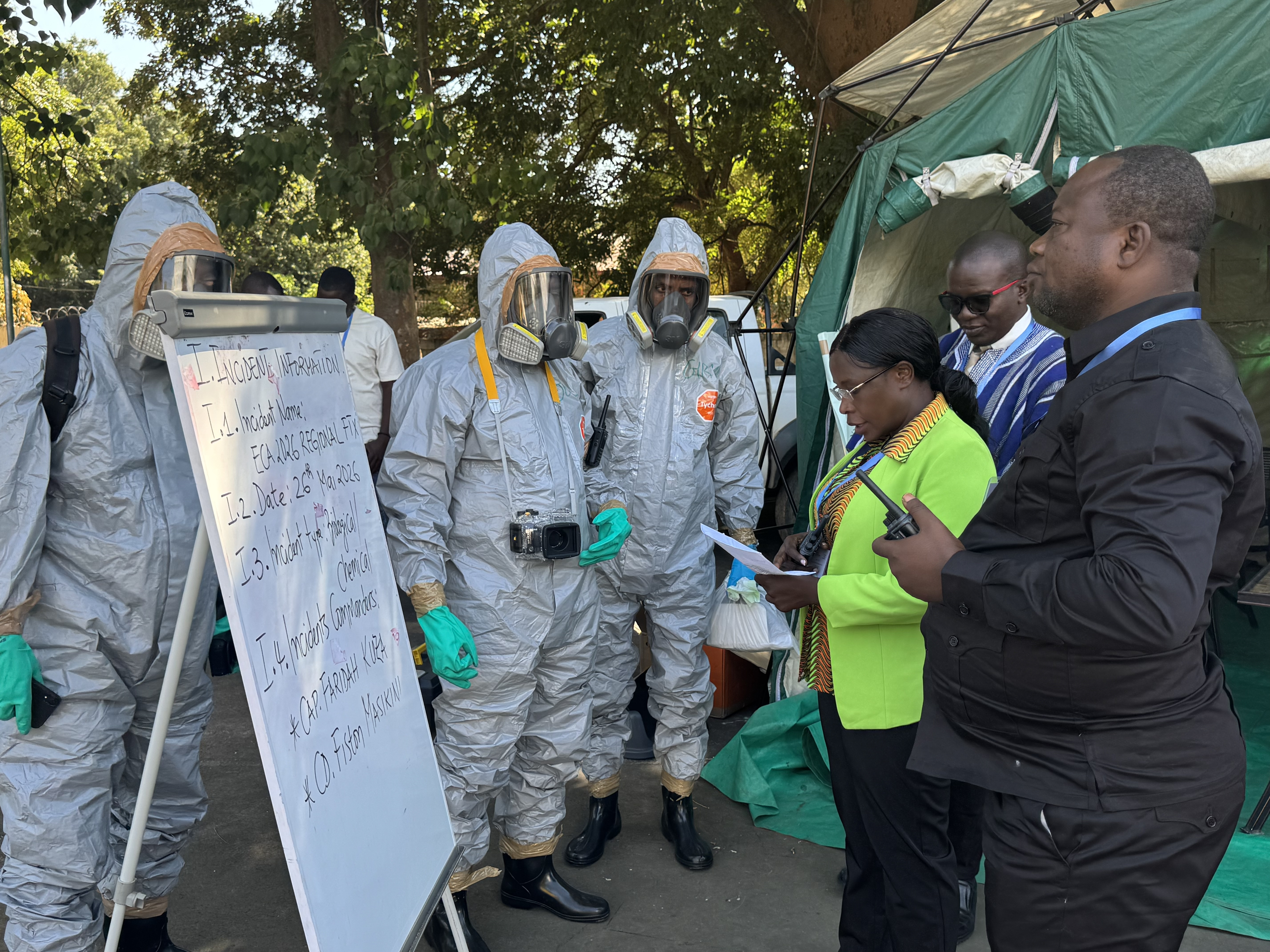 22 biosecurity professionals from 11 East and Central African countries faced a scenario training together as part of the Regional Field Training Exercise (FTX ECA 26) organised jointly by Projects 106 and 99 of the EU CBRN CoE.