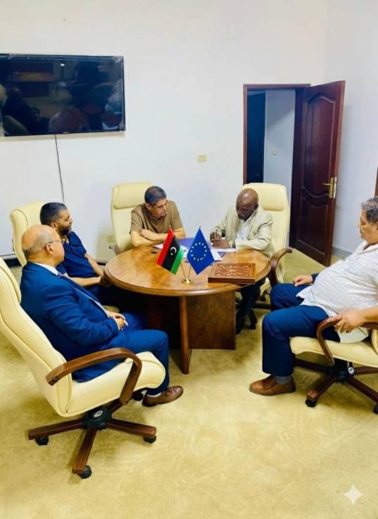 Gathering of people signing the Lybia NAP