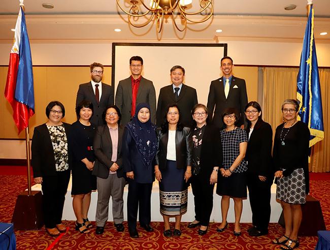 CEBU Workshop Family Photo 2