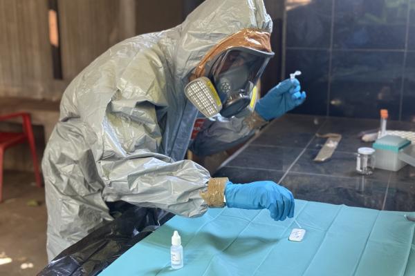 22 biosecurity professionals from 11 East and Central African countries faced a scenario training together as part of the Regional Field Training Exercise (FTX ECA 26) organised jointly by Projects 106 and 99 of the EU CBRN CoE.
